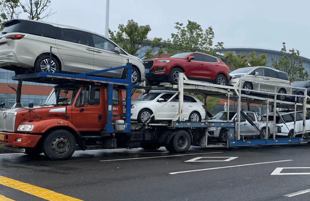霍爾果斯汽車托運到烏慈別克多少錢？向烏茲別克托運商品車標準流程
