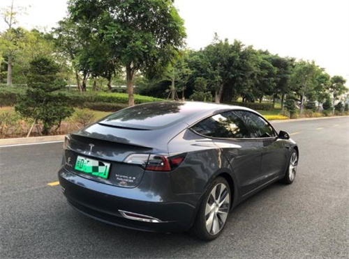 新疆自駕游返程內地，自駕車與托運汽車哪個更劃算？
