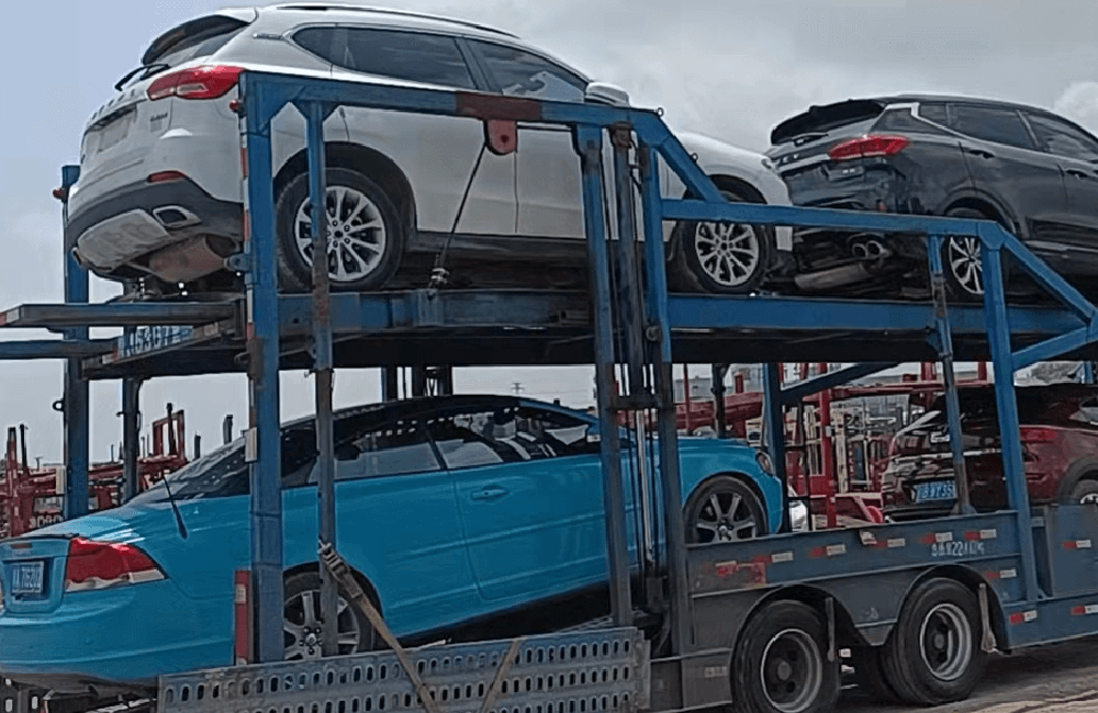 烏魯木齊汽車托運物流：費用、規(guī)定與發(fā)展前景解析